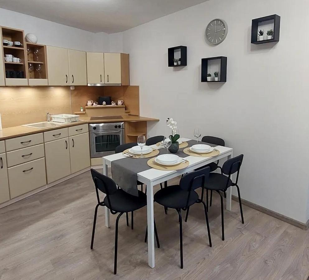 Sunshine Resort Apartment Hajdúszoboszló Esterno foto