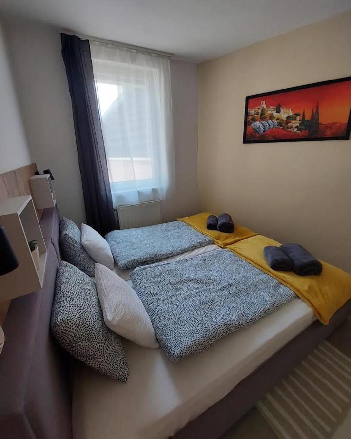Sunshine Resort Apartment Hajdúszoboszló Esterno foto